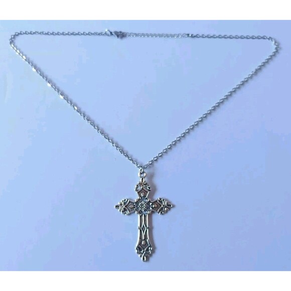 Vintage Style European Cross Pendant Necklace 20 Inches Stainless Steel - Picture 3 of 5